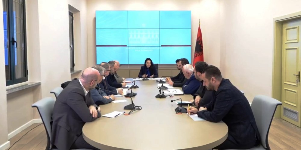 Ministrja e Infrastruktures zbulon planin: Tubacion gazi nga Vlora ne Fier